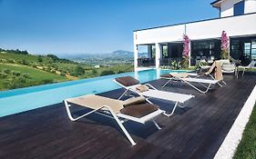 Idea 18 Boutique Hotel